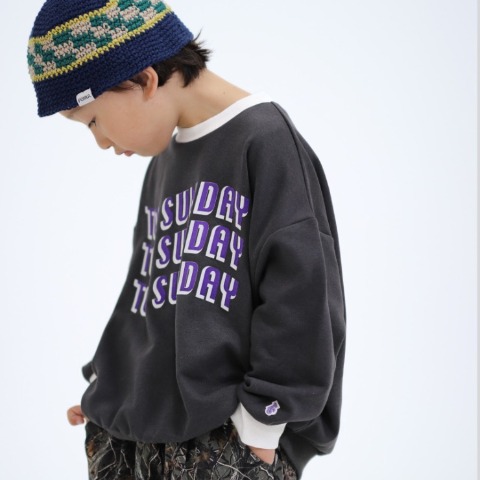 キッズ　トレーナー（110～130cm・TOO SUNDAY/とうくん）