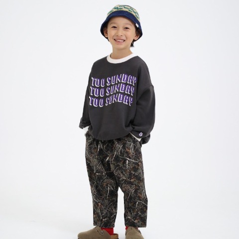 キッズ　トレーナー（110～130cm・TOO SUNDAY/とうくん）