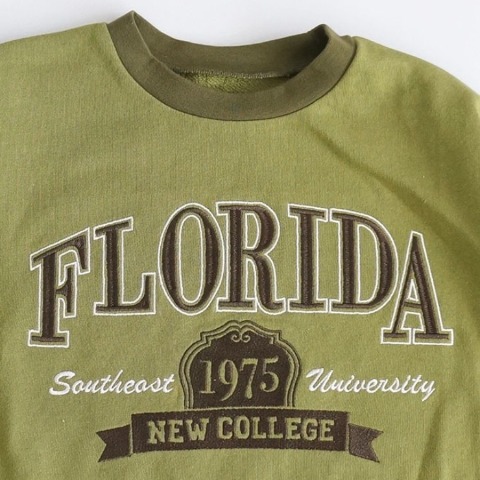 キッズ　トレーナー（110～130cm・TOO SUNDAY/とうくん）