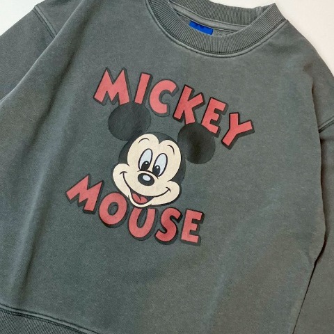 キッズ　トレーナー（110～130cm・Disney）