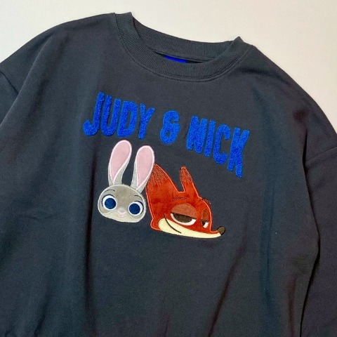 キッズ　長袖トレーナー（110～130cm・SUNNY HOUSE/Disney）