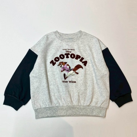 キッズ　長袖トレーナー（110～130cm・SUNNY HOUSE/Disney）