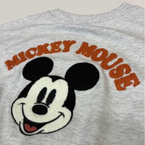 キッズ　長袖Tシャツ（110～130cm・Disney）