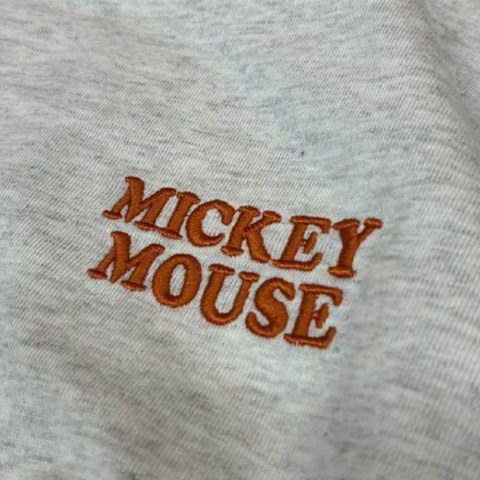 キッズ　長袖Tシャツ（110～130cm・Disney）