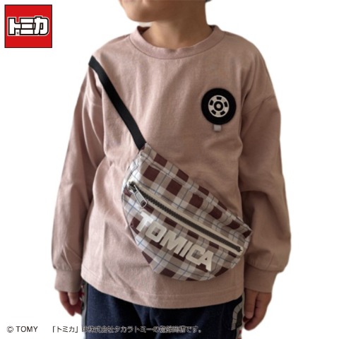 キッズ　長袖Ｔシャツ（110cm・トミカ）