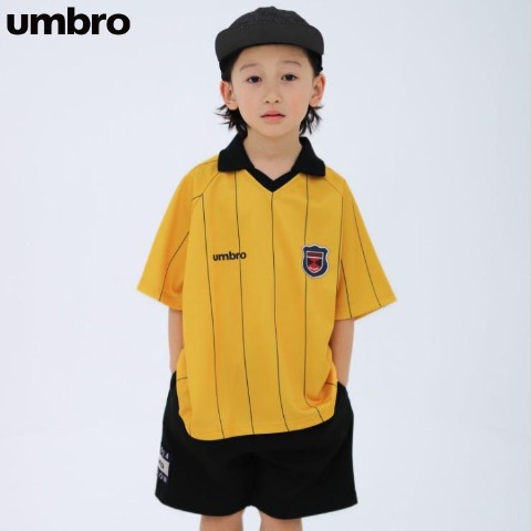 キッズ　半袖Tシャツ（110～130cm・UMBRO）
