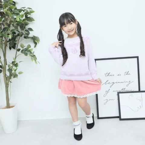 キッズ　ニットプルオーバー（110～120cm・RELA./Disney）