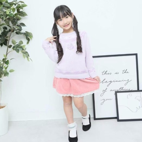 キッズ　ニットプルオーバー（110～120cm・RELA./Disney）