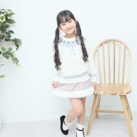 キッズ　ニットプルオーバー（110～120cm・RELA.）