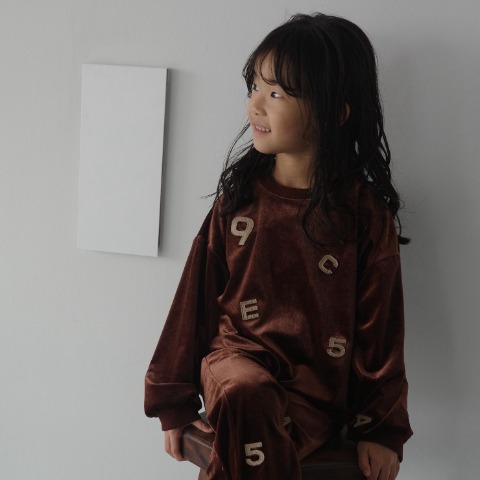 キッズ　プルオーバー（110・120cm・Ecla sim）