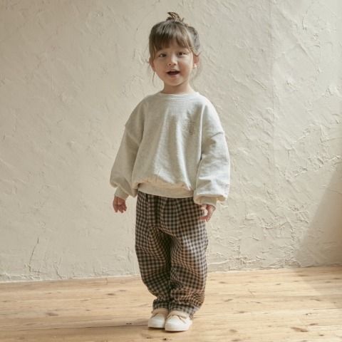 キッズ　トレーナー（110～120cm・choco）