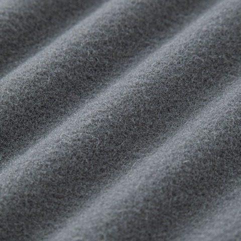 キッズ　トレーナー（120・130cm・mofusand)