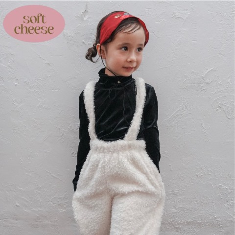 キッズ　ハイネックTシャツ（110・120cm・softchees）