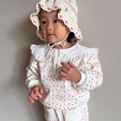 キッズ　トレーナー（110・120cm・mikki）