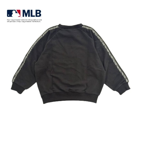 キッズ　トレーナー（110・120cm・MLB）