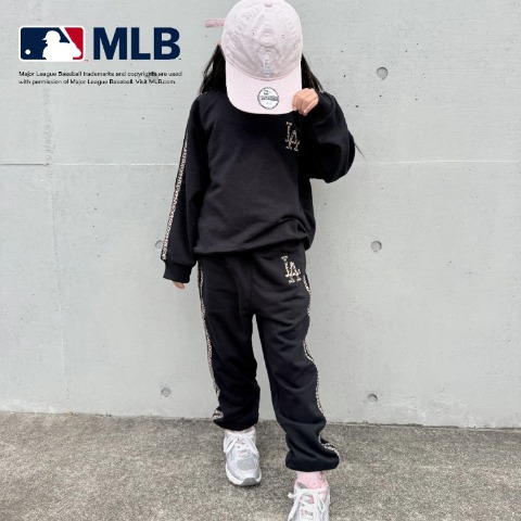 キッズ　トレーナー（110・120cm・MLB）