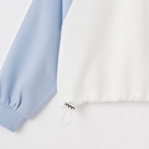 キッズ　プルオーバー（120・130cm・シナモロール）