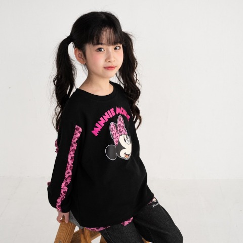 キッズ　長袖Tシャツ（110・120cm・CHOACHOAmini/Disney）