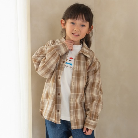 キッズ　シャツ（110～130cm・yumi）