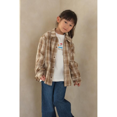 キッズ　シャツ（110～130cm・yumi）