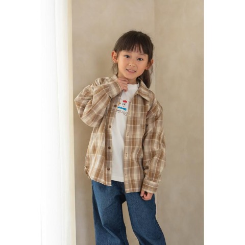 キッズ　シャツ（110～130cm・yumi）