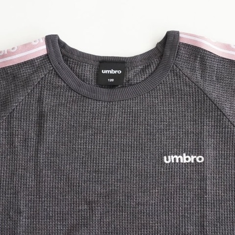 キッズ　半袖Tシャツ（110～130cm・UMBRO）