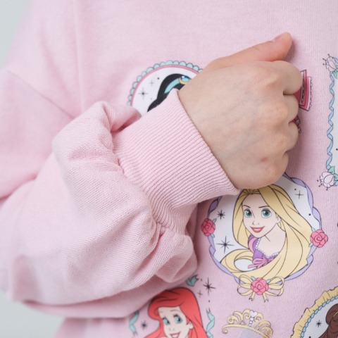 キッズ　トップス（110～130cm・Witty taste/Disney）