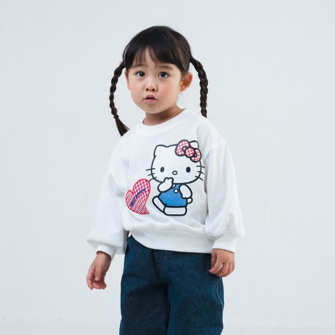 キッズ　トップス（110・120cm・ｻﾝﾘｵｷｬﾗｸﾀｰｽﾞ）