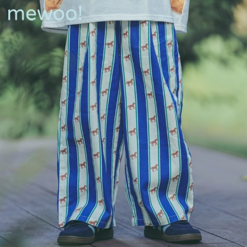 キッズ　パンツ（110～130㎝・mewoo!）