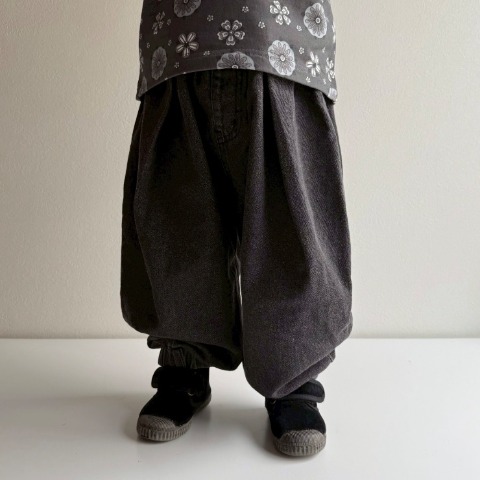 キッズ　パンツ（110cm～130cm）