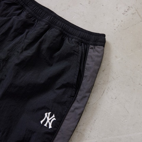 キッズ　ロングパンツ（110cm～130cm・AMBERROAR/MLB）