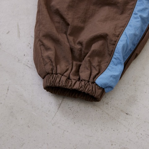 キッズ　ロングパンツ（110cm～130cm・AMBERROAR/MLB）