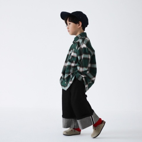 キッズ　パンツ　（110cm～130cm・TOO SUNDAY）
