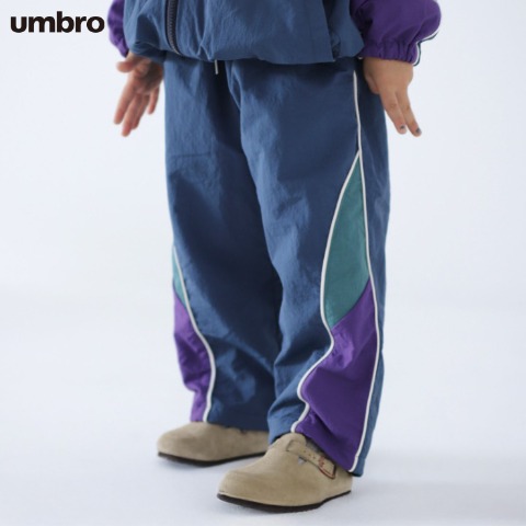 キッズ　パンツ（110cm～130cm・UMBRO）