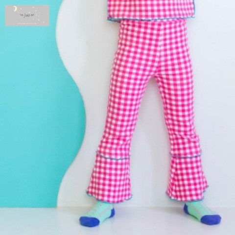 キッズ　airiメローフレアパンツ　（110～120cm　JUO）