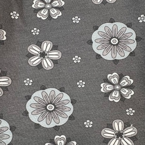 キッズ　レギンス（110cm～130cm）