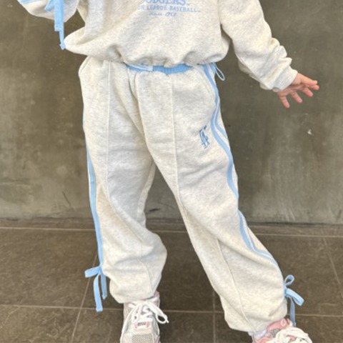 キッズ　ロングパンツ（110cm～130cm・MLB/anna）