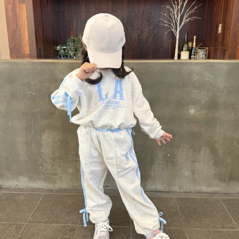 キッズ　ロングパンツ（110cm～130cm・MLB/anna）