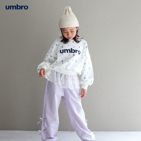 キッズ　パンツ（110cm～130cm・UMBRO）