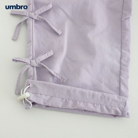 キッズ　パンツ（110cm～130cm・UMBRO）