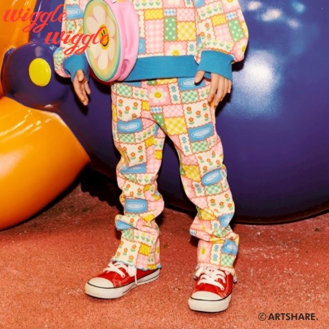 キッズ　レギンス（110~120cm・wiggle wiggle）