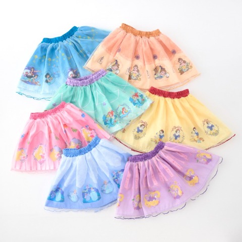 キッズ　スカート（110～130㎝・LITTC）