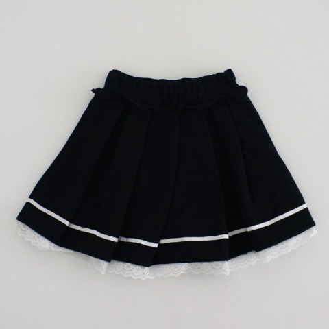キッズ　スカート（110cm～130cm・クロミ）