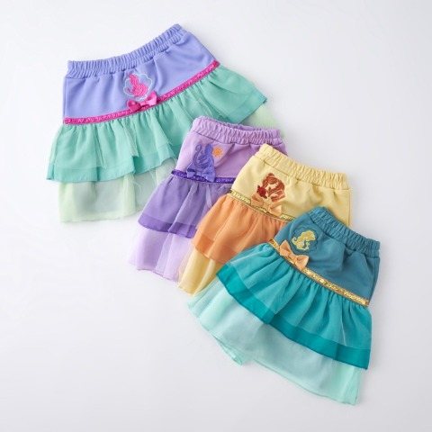 キッズ　スカート（110cm~130㎝・LITTC FLAP!/Disney）