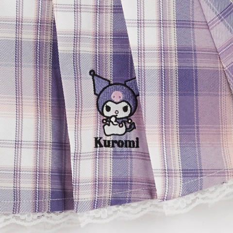 キッズ　スカート（120・130cm・クロミ）