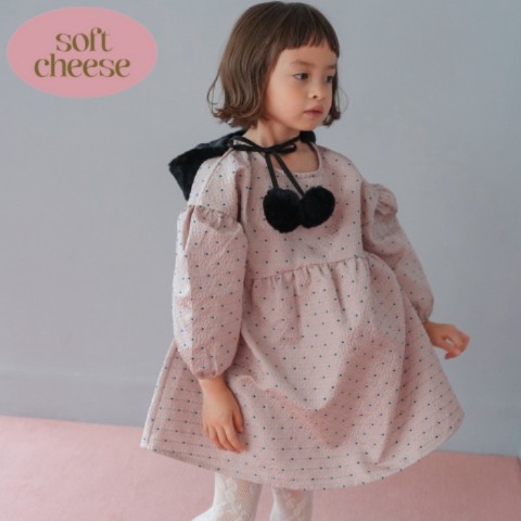 キッズ　ワンピース（110～130cm・softcheese）