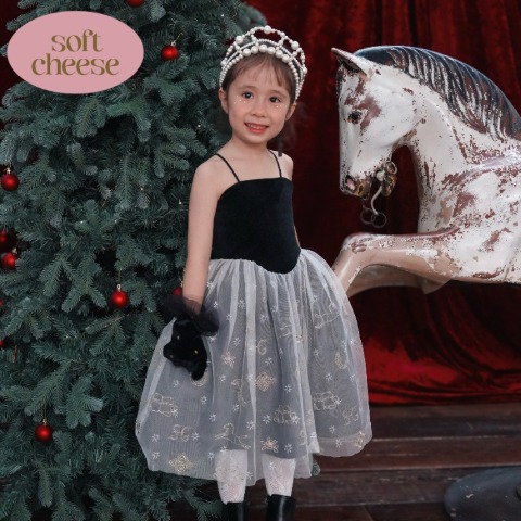 キッズ　ワンピース（110・120cm・softchees）