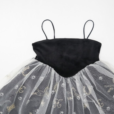 キッズ　ワンピース（110・120cm・softchees）