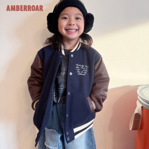 キッズ　ジャケット（110cm～130cm・AMBERROAR)