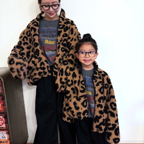 キッズ　ジャケット（110cm～130cm・AMBERROAR)